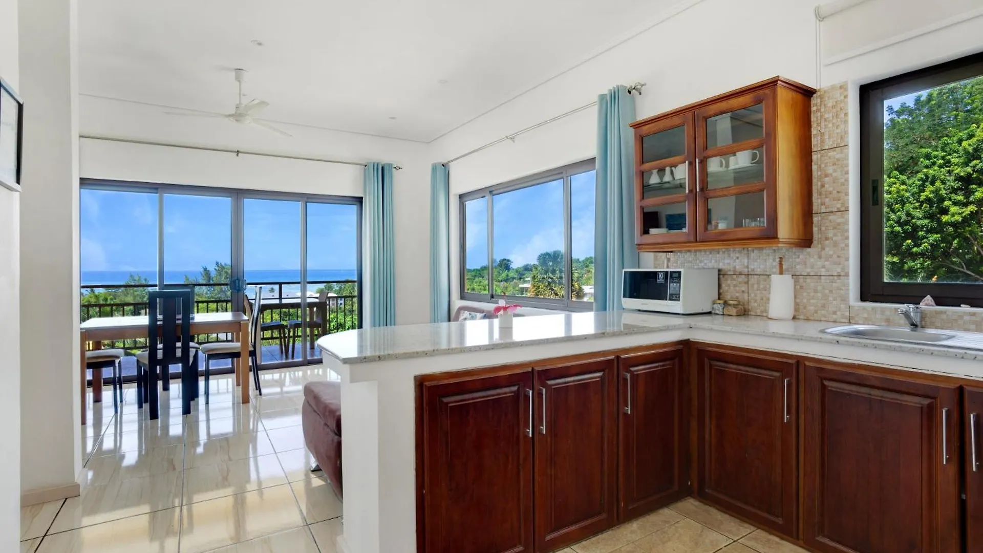 Dar & Douce Apartments Pointe Au Sel Seychelles