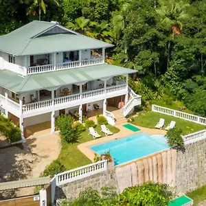  Villa Karibu